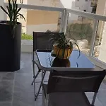 Rebak Place- A Bright & Charming Getaway Apartment Marsaskala