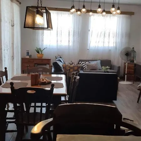 Rebak Place- A Bright & Charming Getaway Apartment