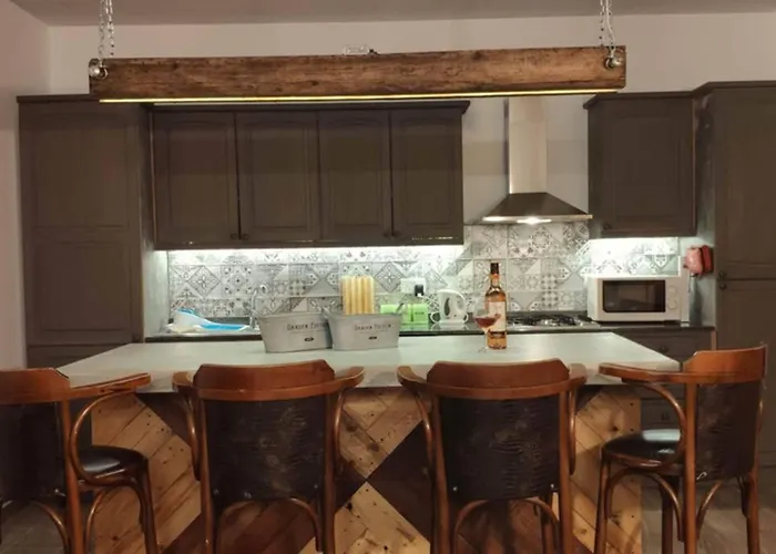 Rebak Place- A Bright&charming Getaway * Marsaskala