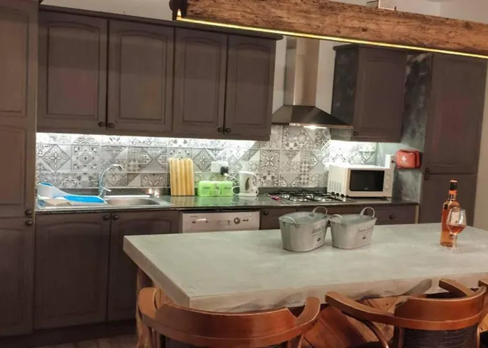 Rebak Place- A Bright&charming Getaway Appartement